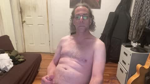 Apostrphy online show from 3, 12, 2024