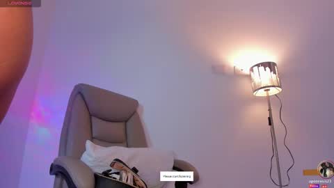 Snapshot of apoteosis_ chatting on 16, 9, 2025 Apo online show from 16, 9, 2025