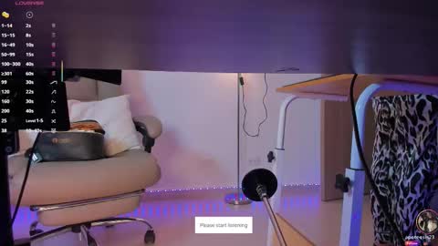 Snapshot of apoteosis_ chatting on 6, 11, 2025 Apo online show from 6, 11, 2025