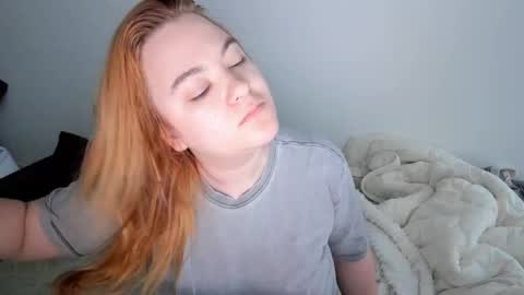 appleyummybuns online show from 7, 6, 2026