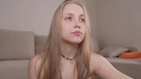  REYNA  my friend   online show from 20, 5, 2026