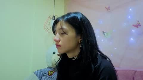   online show from 22, 4, 2026