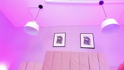 April online show from 21, 1, 2025