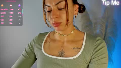 Snapshot of april_dumont chatting on 10, 3, 2026 April online show from 10, 3, 2026