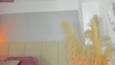 April online show from 22, 4, 2026