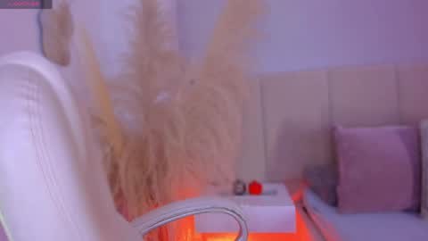 April online show from 23, 4, 2026