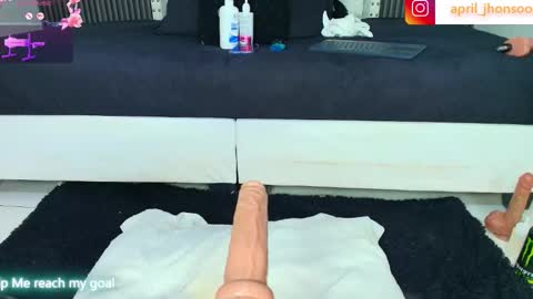 April Jhonsson online show from 29, 3, 2026