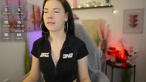 april_olsen online show from 28, 4, 2026