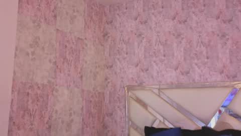 Isabella online show from 28, 3, 2026