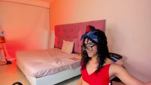 Snapshot of aprill_fox chatting on 28, 1, 2025 aprill_fox online show from 28, 1, 2025