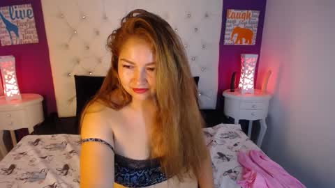 AprilSnow online show from 18, 12, 2024