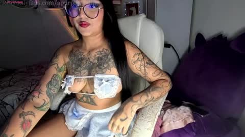      online show from 9, 6, 2026
