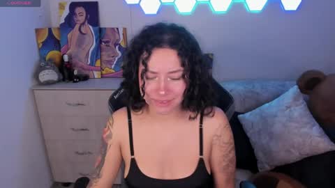 Snapshot of aqua_emilly chatting on 28, 5, 2026 aqua emilly online show from 28, 5, 2026