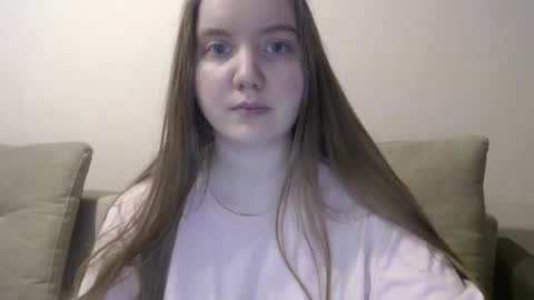 Josefin online show from 2, 11, 2025