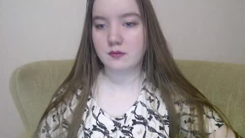 Josefin online show from 8, 11, 2025