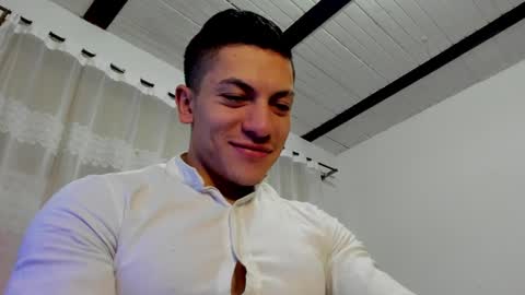 Jonathan online show from 6, 12, 2024