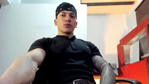 Jonathan online show from 10, 10, 2025