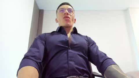 Jonathan online show from 12, 6, 2026