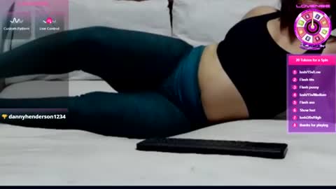 Arab Catwoman online show from 29, 7, 2026