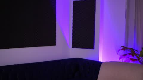Snapshot of arabian_beautyy chatting on 11, 6, 2026 IsaBella online show from 11, 6, 2026
