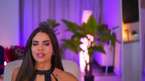 IsaBella online show from 29, 7, 2026