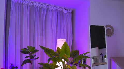 IsaBella online show from 31, 7, 2026