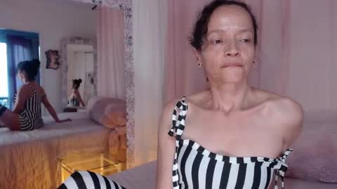 Nadia Cyel online show from 12, 3, 2025