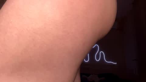 Emi online show from 19, 4, 2026