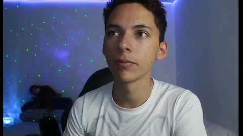 Snapshot of archi_love chatting on 8, 3, 2025 ARCHIBALDO online show from 8, 3, 2025