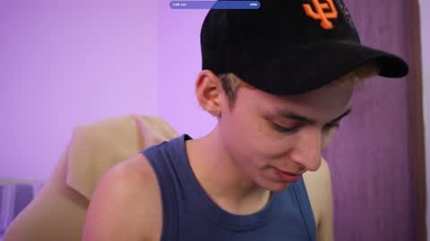 Snapshot of archi_love chatting on 18, 10, 2025 ARCHIBALDO online show from 18, 10, 2025