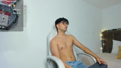 Archie online show from 15, 12, 2025