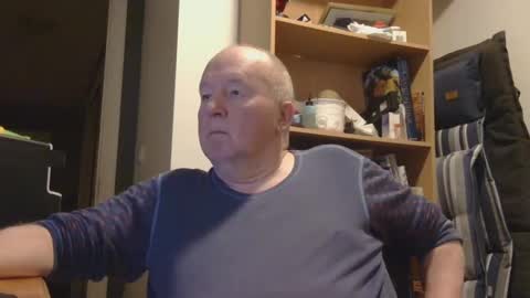 Snapshot of arcticman44 chatting on 5, 2, 2025 arcticman44 online show from 5, 2, 2025