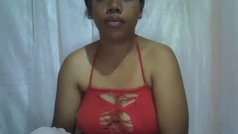 Snapshot of arellah chatting on 2, 2, 2025 arellah online show from 2, 2, 2025