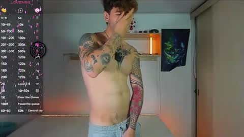 Snapshot of ares_blue chatting on 26, 6, 2026 ares blue online show from 26, 6, 2026