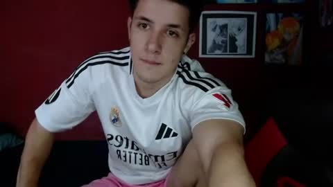 Snapshot of aresxz1 chatting on 21, 7, 2026 aresxz1 online show from 21, 7, 2026