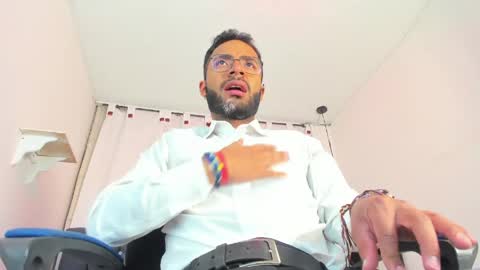 Alex Cortez online show from 4, 5, 2026