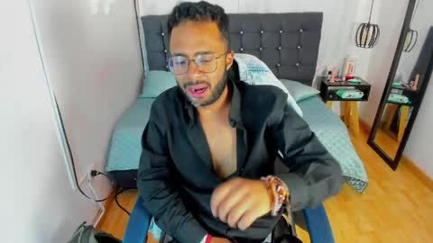Alex Cortez online show from 7, 5, 2026