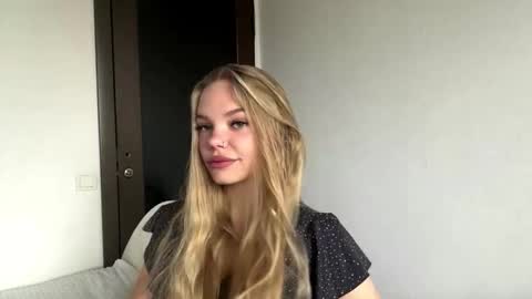 Amelia online show from 8, 11, 2025