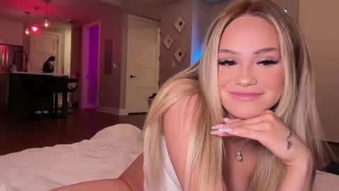 Ari  online show from 18, 6, 2026