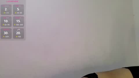 Snapshot of ari_20_ chatting on 25, 6, 2026 Bella online show from 25, 6, 2026