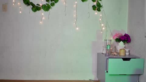 ari online show from 4, 2, 2025