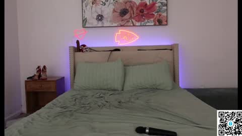 Snapshot of ari_lovexo chatting on 9, 3, 2025 Ari and Penn online show from 9, 3, 2025