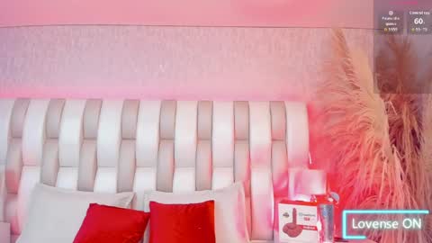 ari_lynn_ online show from 22, 4, 2026