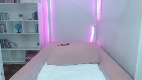    online show from 20, 2, 2025