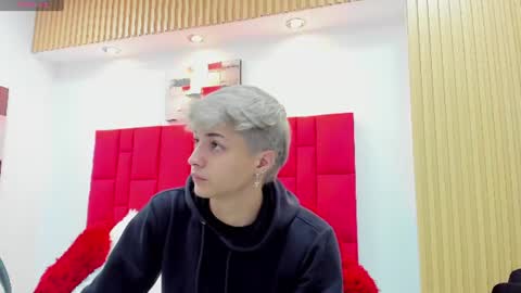 ari_stonne online show from 29, 7, 2026