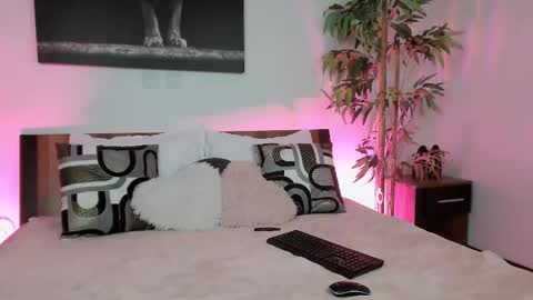 Snapshot of aria_lush chatting on 2, 2, 2026 aria lush online show from 2, 2, 2026