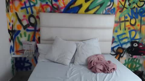 Snapshot of aria_martiin chatting on 15, 12, 2024 aria online show from 15, 12, 2024