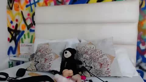 Snapshot of aria_martiin chatting on 18, 12, 2024 aria online show from 18, 12, 2024