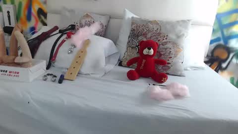 Snapshot of aria_martiin chatting on 15, 1, 2025 aria online show from 15, 1, 2025