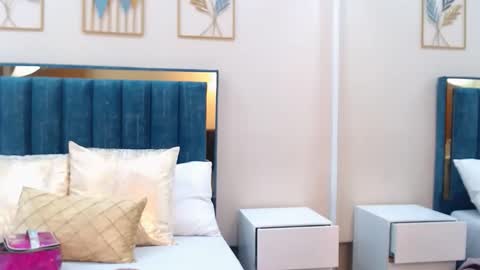 aria online show from 25, 4, 2026